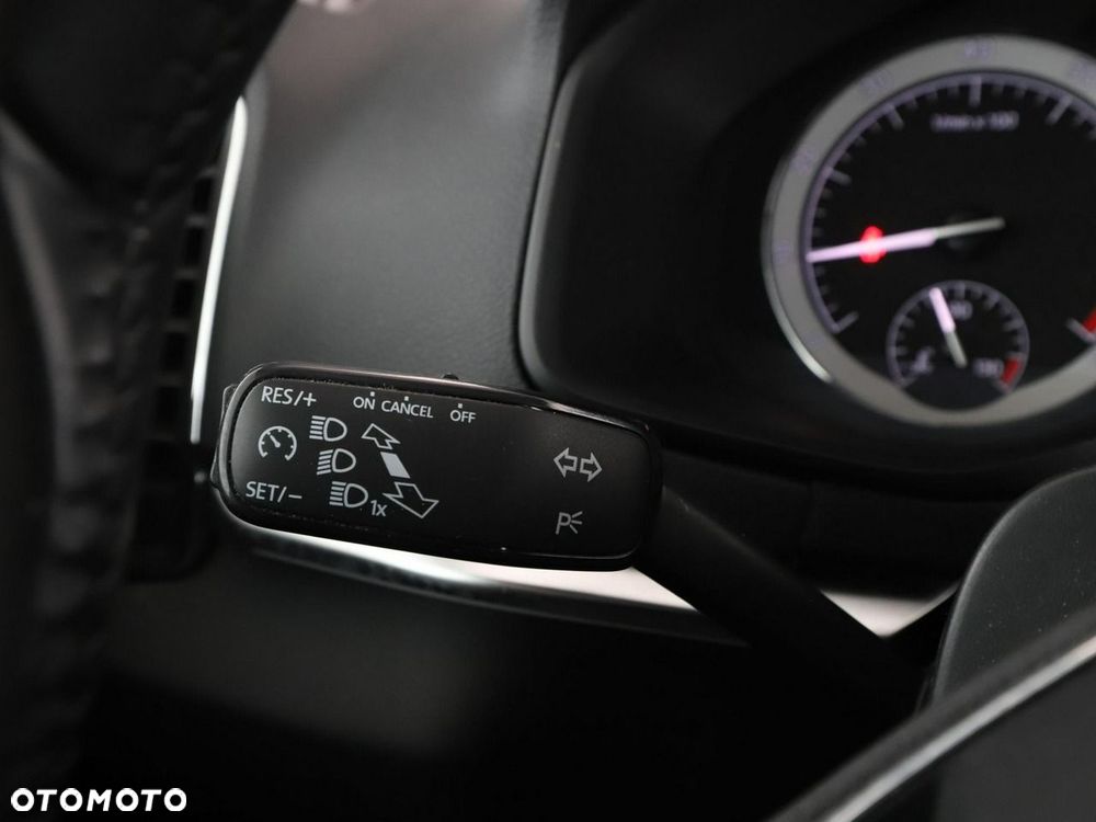 Skoda Karoq 1.5 TSI ACT 4x2 Ambition DSG - 34