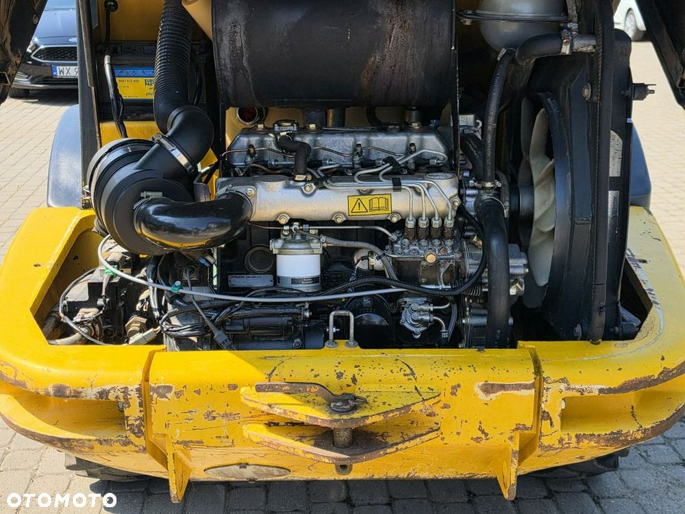 Kramer ALLRAD 318 - 14