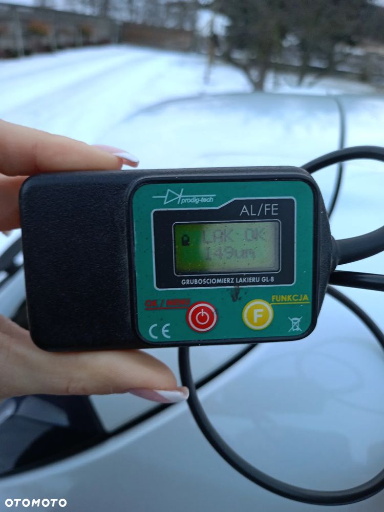 Renault Clio 1.2 16V 75 Limited - 27