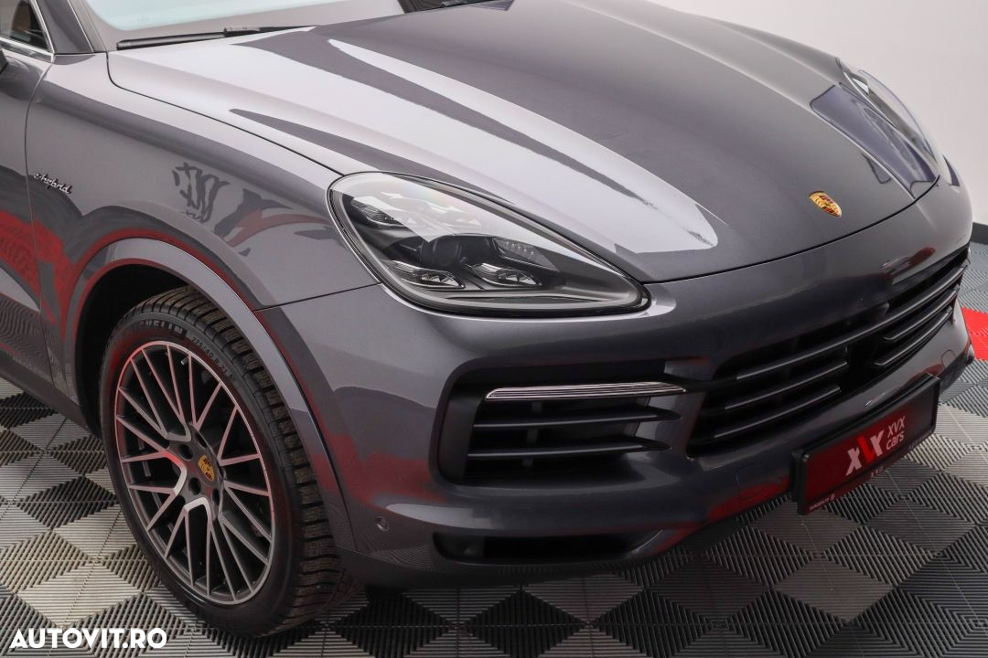 Porsche Cayenne E-Hybrid Tiptronic S Platinum Edition - 15