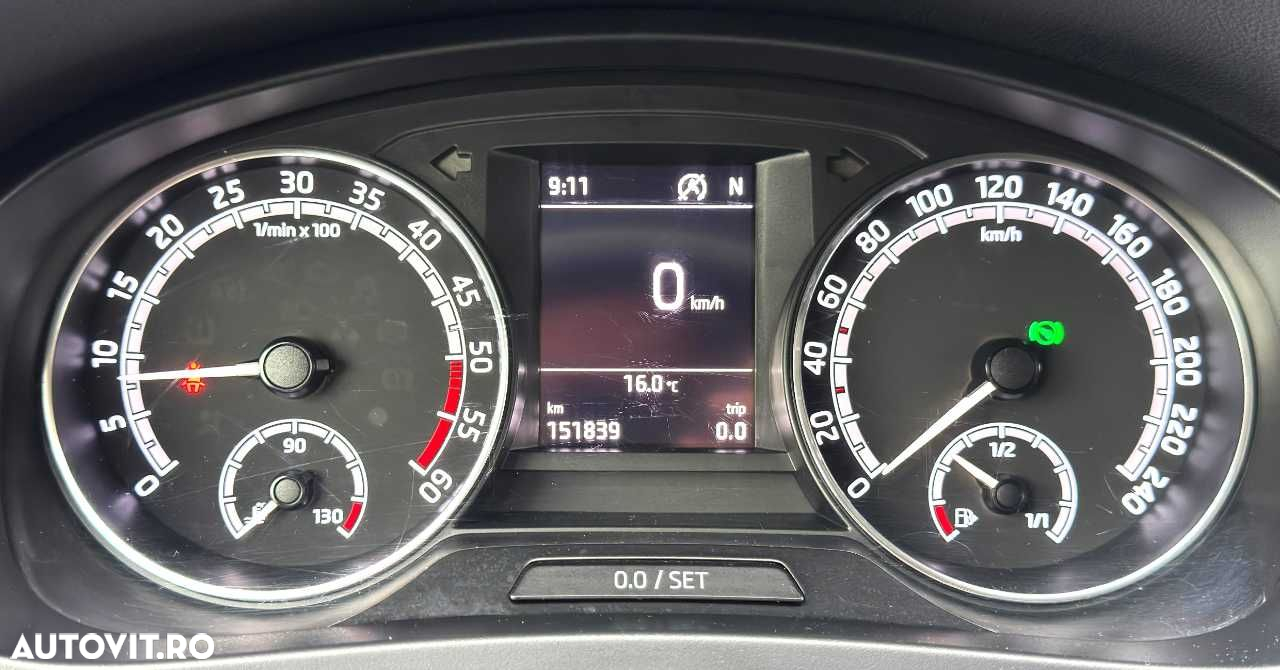 Skoda RAPID 1.4 TDI Active DSG - 25