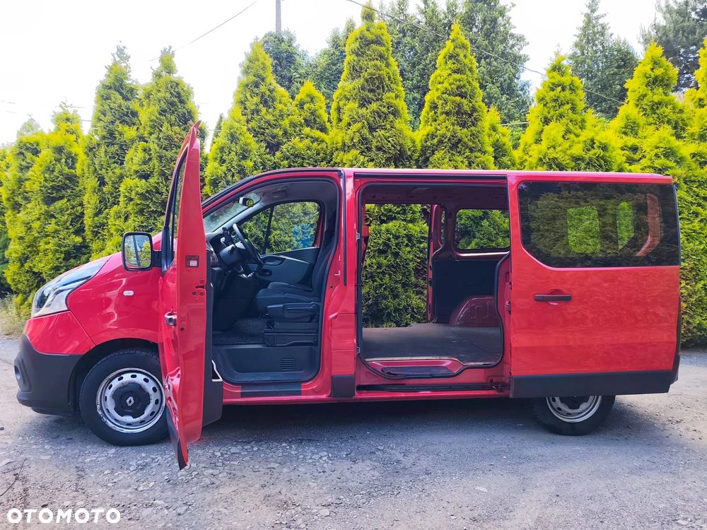 Renault Trafic - 2