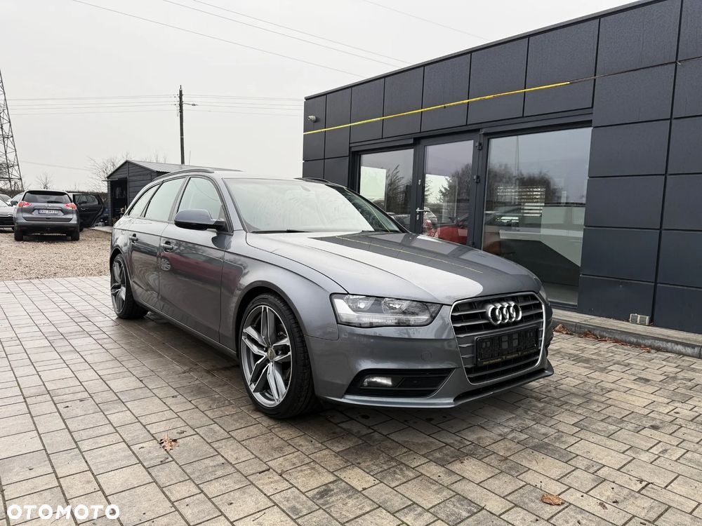Audi A4 Avant 2.0 TDI ultra - 8