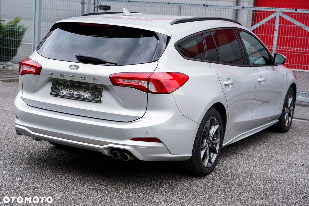 Ford Focus 1.5 EcoBlue ST-Line - 32