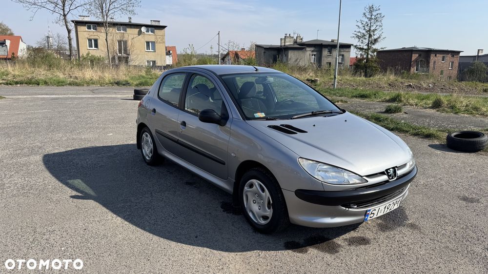 Peugeot 206 - 3