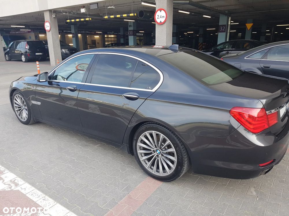 BMW Seria 7 - 4