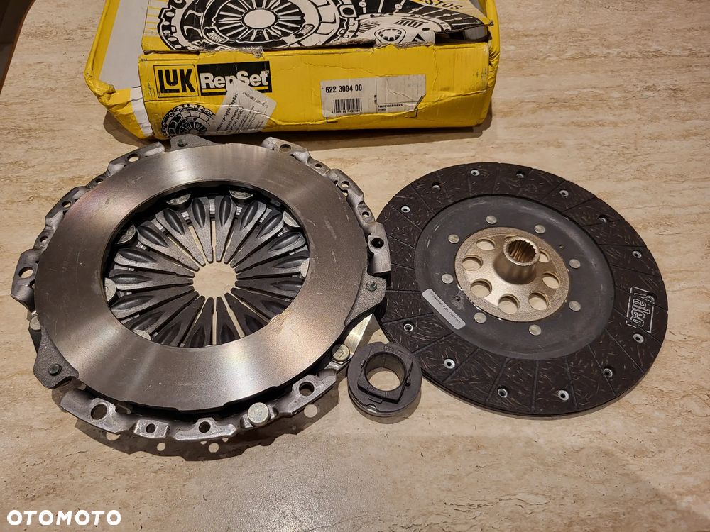 ZESTAW SPRZĘGŁA CITROEN C3 I,  C4 I, C5 II, XSARA PICASSO; PEUGEOT 206, CC, SW, 207, 307,, 407 - 1