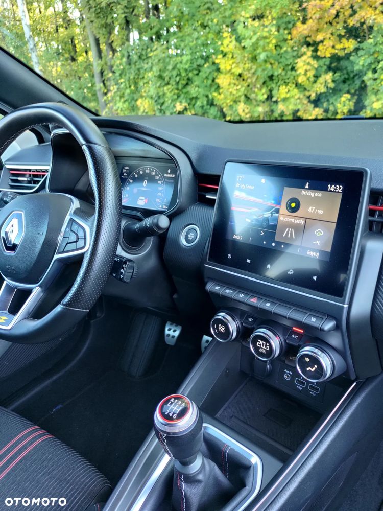 Renault Clio - 18