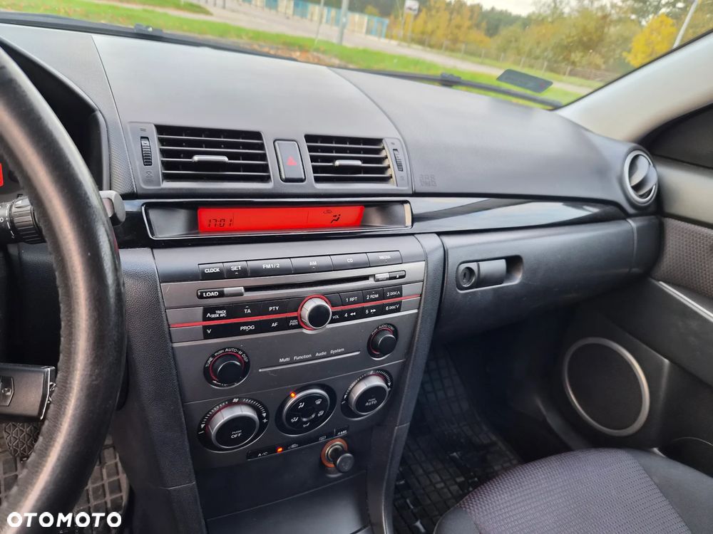 Mazda 3 - 10