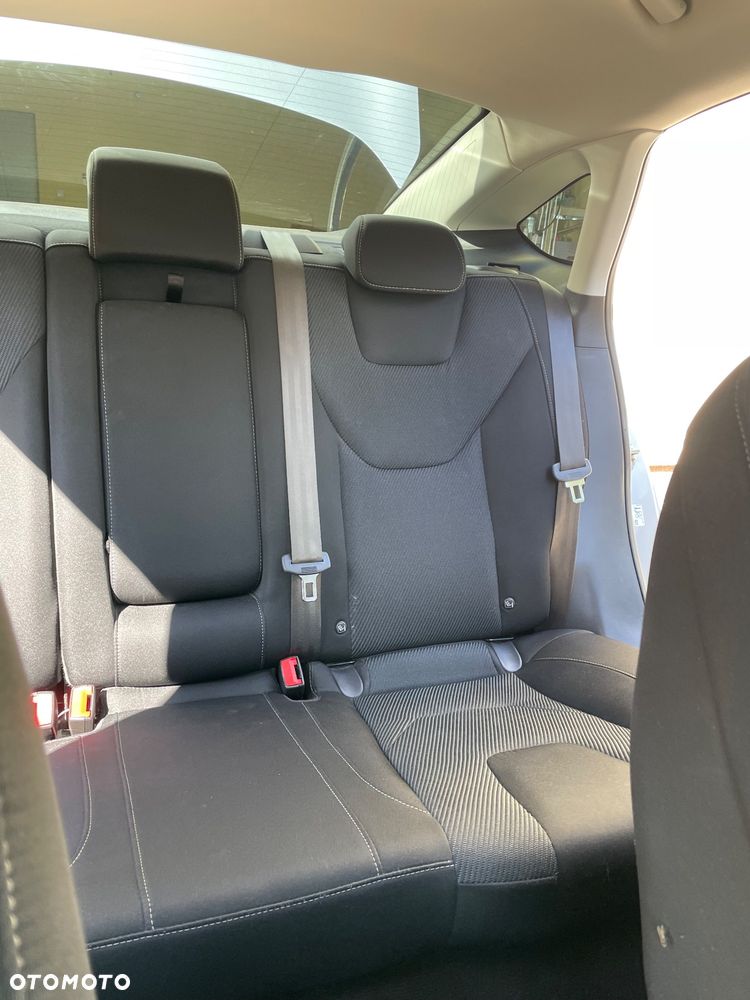 Ford Mondeo - 12