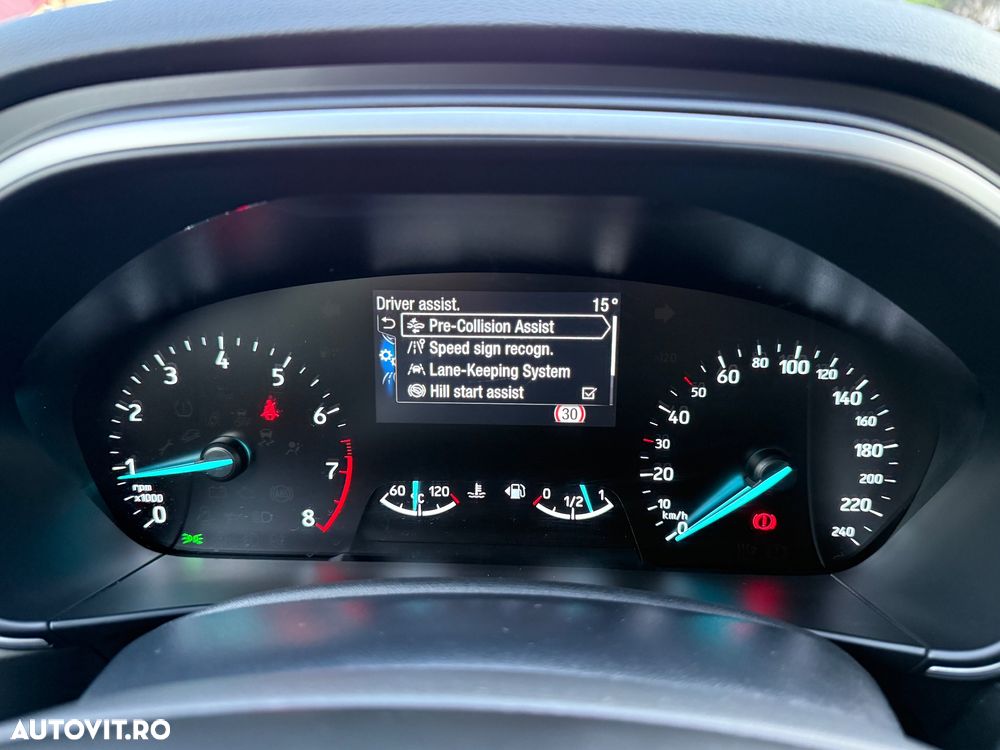 Ford Focus 1.0 EcoBoost Connected - 25