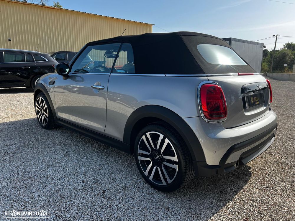 MINI 3 Portas Cooper Premium Classic Auto - 26
