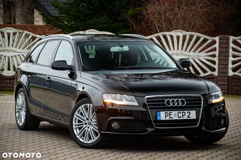 Audi A4 Avant 2.0 TDI DPF Ambiente - 1