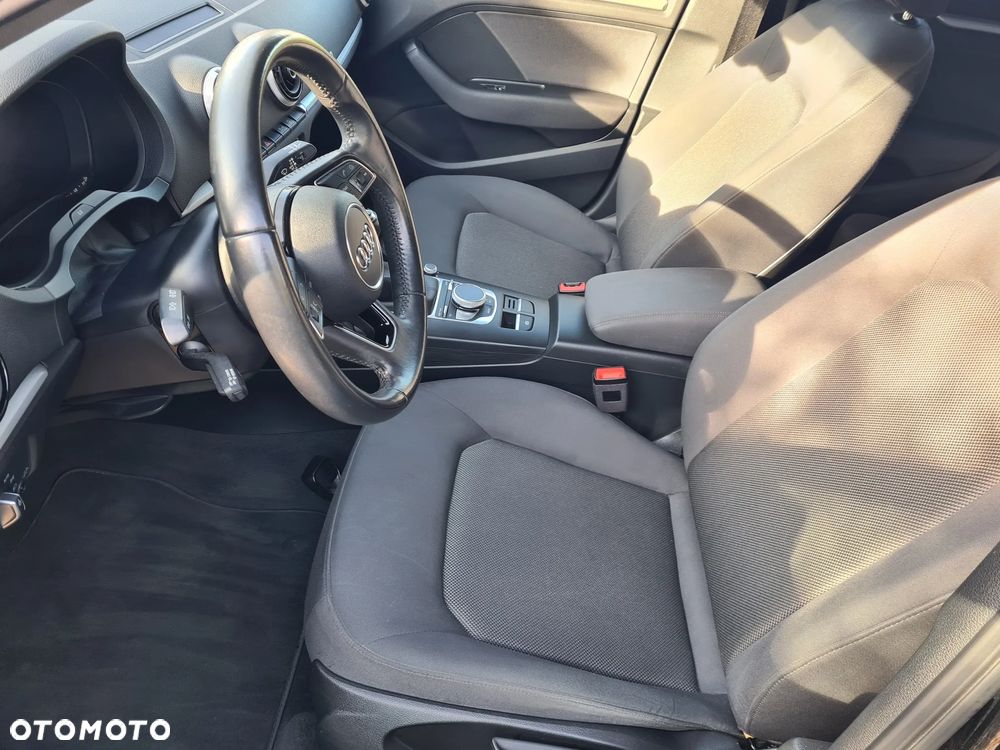 Audi A3 Sportback 1.4 TFSI cylinder on demand ultra Attraction - 26