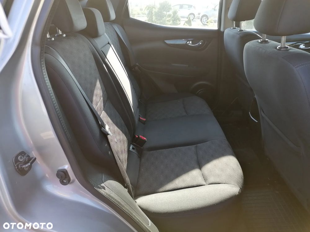 Nissan Qashqai 1.6 DCi Acenta EU6 - 19