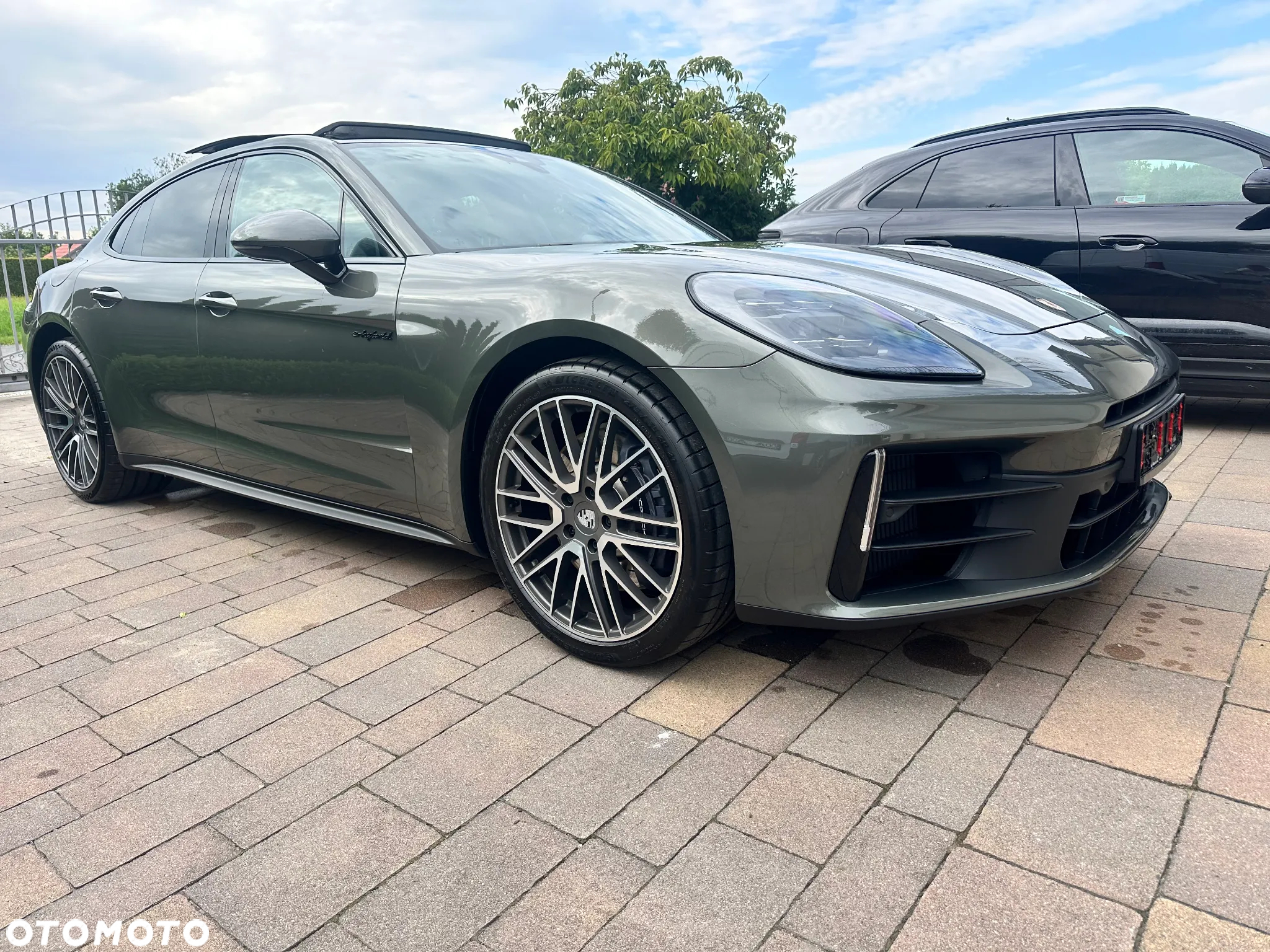 Porsche Panamera 4 E-Hybrid PHEV - 7