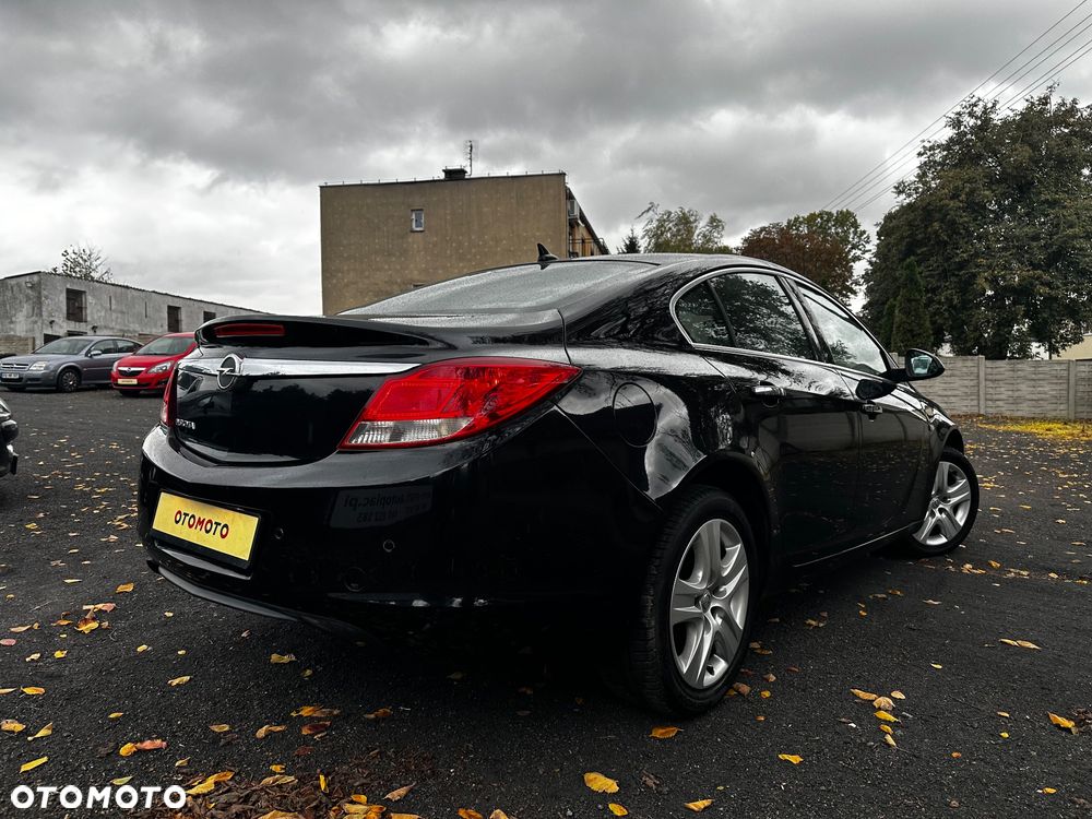 Opel Insignia - 10
