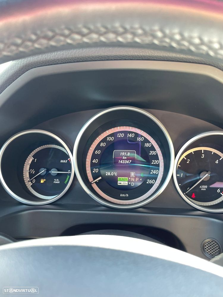 Mercedes-Benz E 300 Bluetec Hybrid Elegance - 2