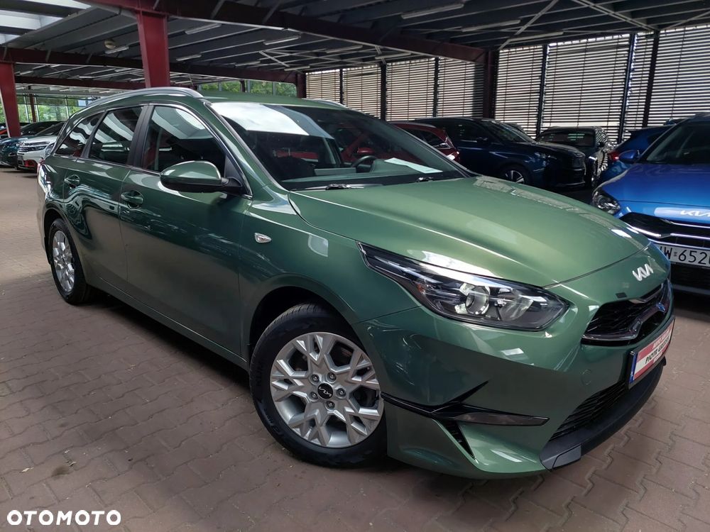 Kia Ceed 1.5 T-GDI M - 34
