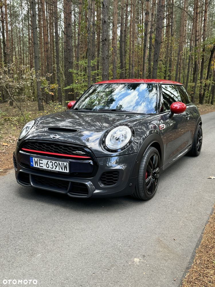 MINI John Cooper Works - 1