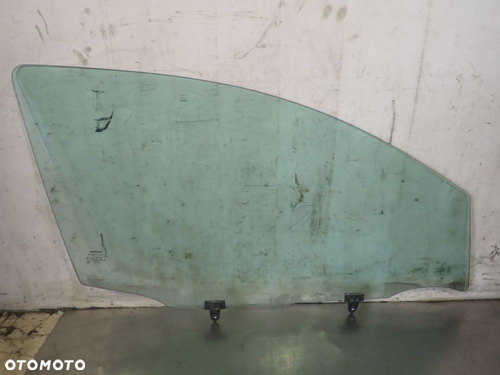 SZYBA BOCZNA PRAWA PRZEDNIA DRZWI NISSAN QASHQAI I 2.0 - 1