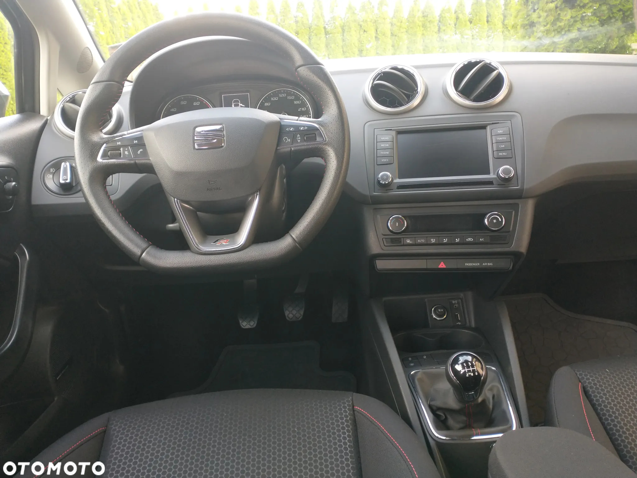 Seat Ibiza 1.2 TSI FR - 8