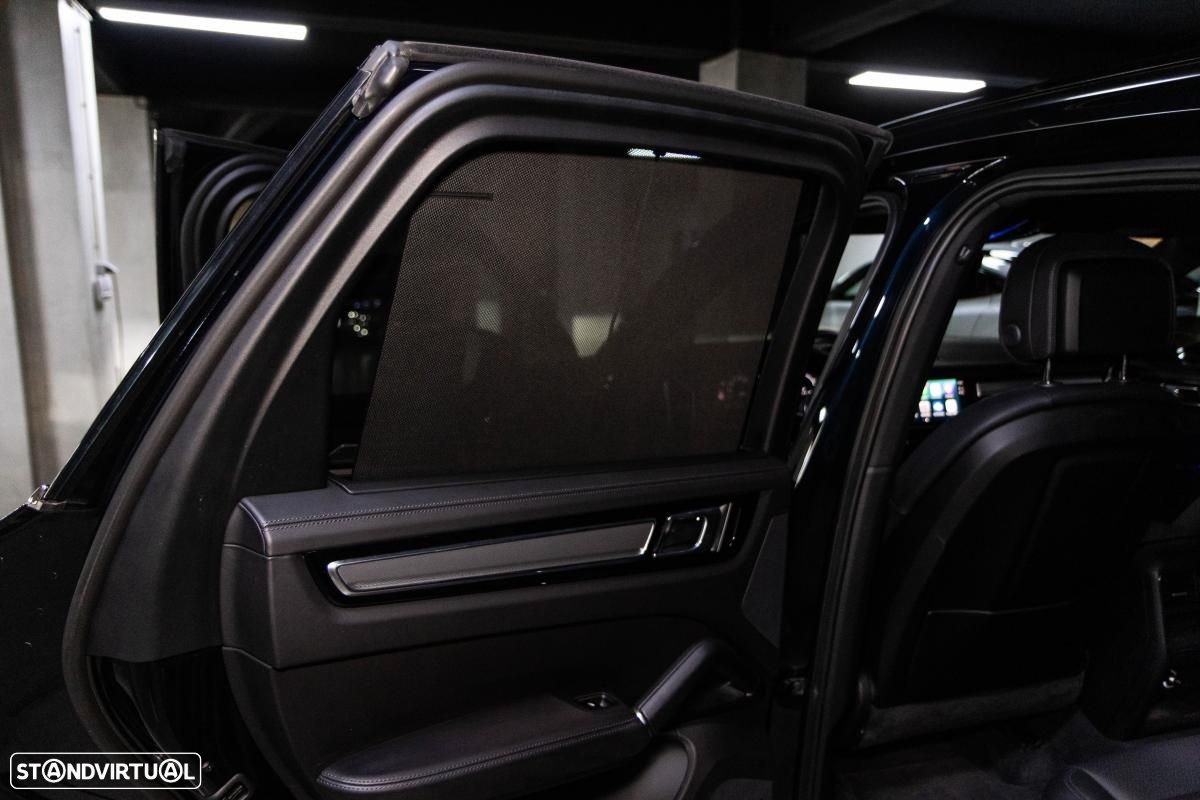 Porsche Cayenne E-Hybrid Tiptronic S Platinum Edition - 48