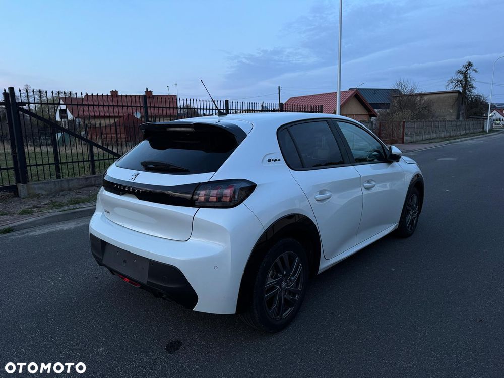 Peugeot 208 PureTech 100 EAT8 Allure Pack - 6