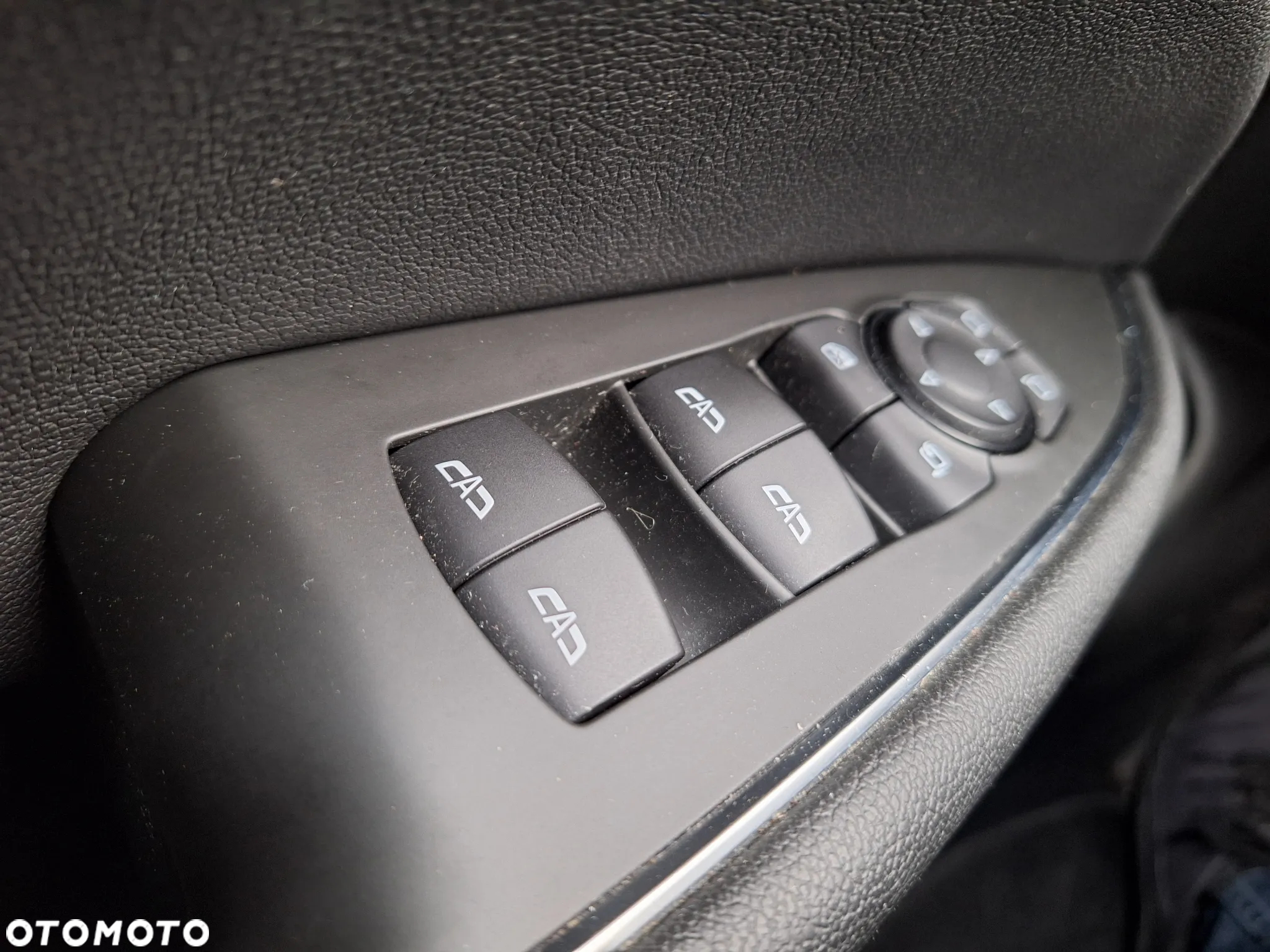 Opel Insignia - 26