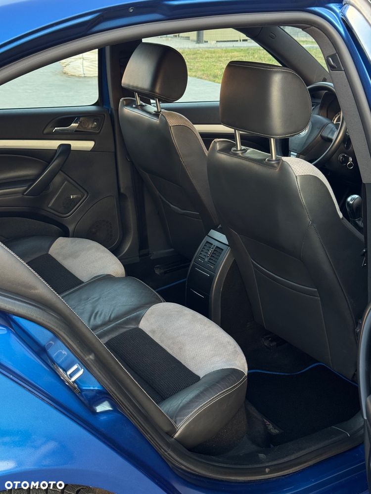 Skoda Octavia 2.0 TFSI RS - 15