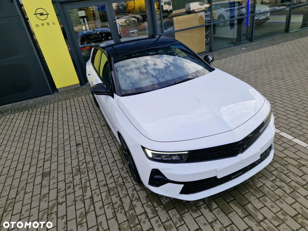Opel Astra 1.2 T GS Line S&S - 15