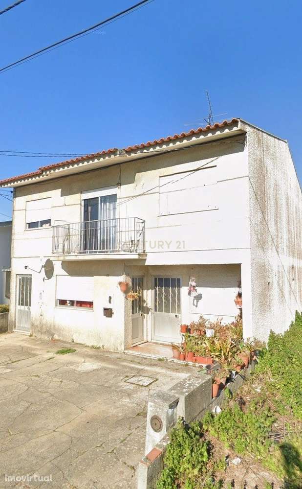 Prédio bi-familiar - grande potencial de rentabilização em Bustos - Grande imagem: 2/17