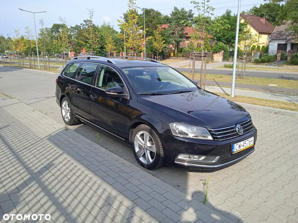 Volkswagen Passat 2.0 TDI DPF Highline - 16