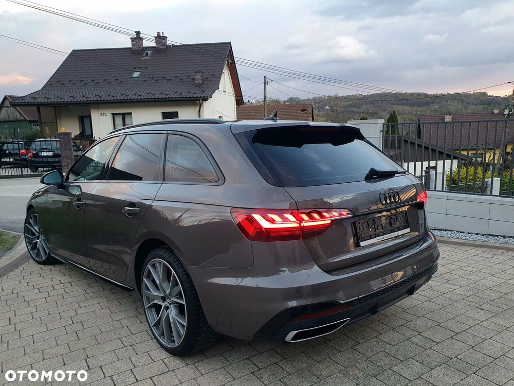 Audi A4 Avant 40 TDI quattro S tronic S line - 32