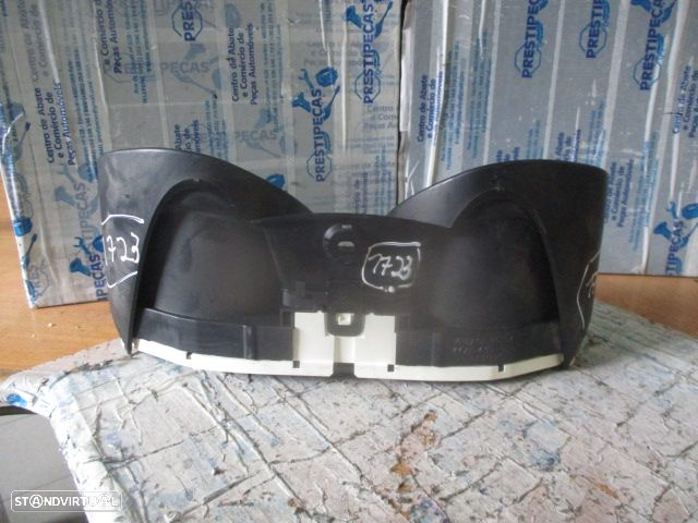 Quadrante 8A6F10894BC FORD FIESTA 2008 1.4TDCI KM/H Digital FORD FIESTA 4 FASE 1 2009 1.4TDCI 70CV 5P PRETO KM/H  DIGITAL - 2