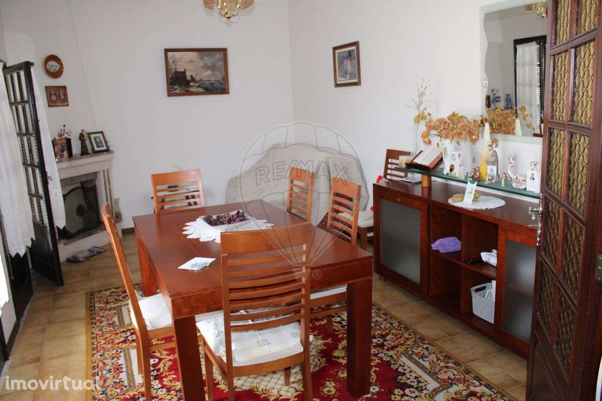 Moradia T5 para venda - Grande imagem: 4/8