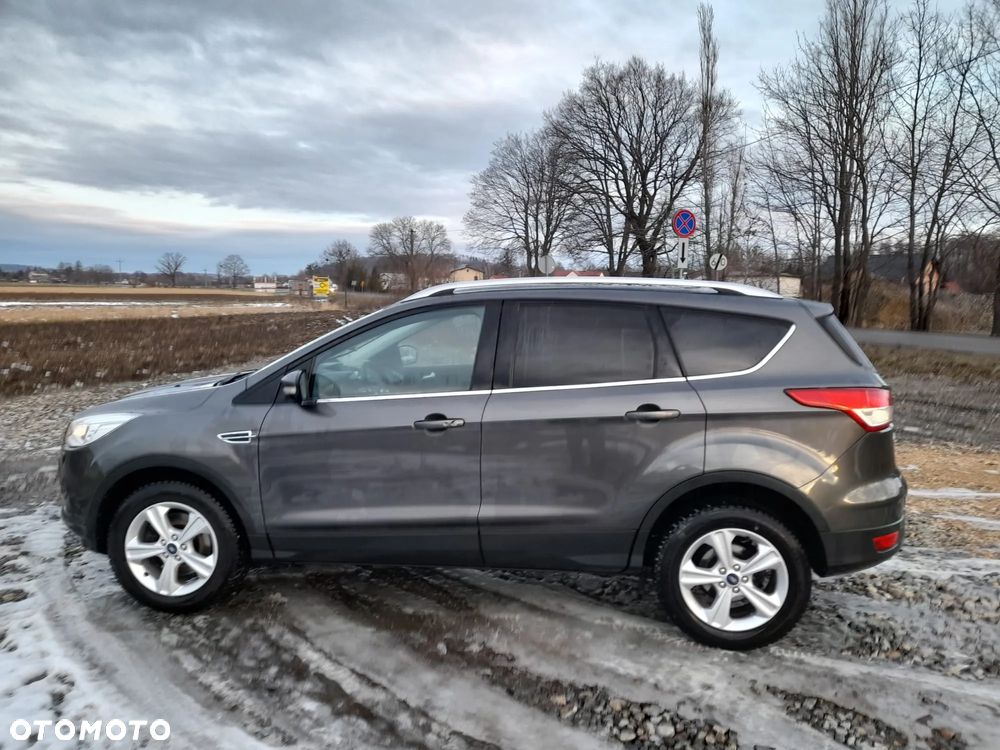 Ford Kuga 2.0 TDCi 4x4 Titanium - 6