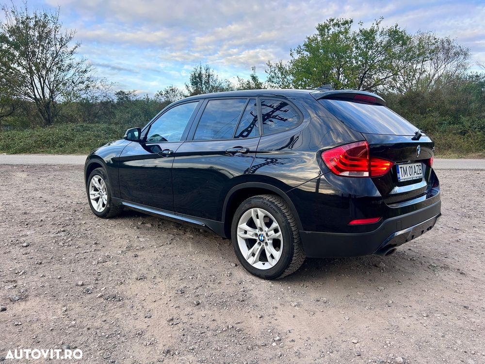 BMW X1 xDrive18d Sport Line - 3