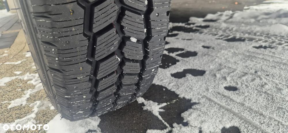 Volkswagen Transporter L2H1 Plus Trendline - 11