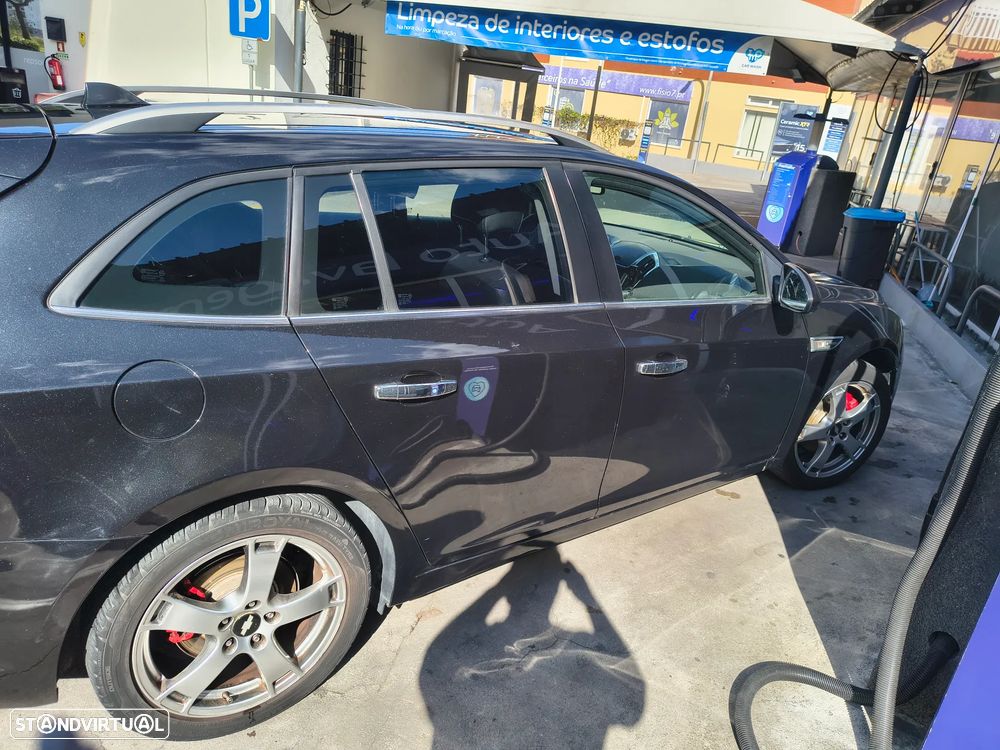 Chevrolet Cruze SW 1.7 VCDi LTZ - 4