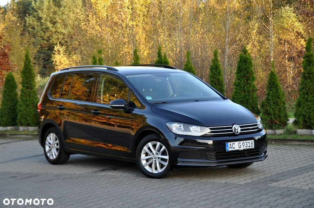 Volkswagen Touran 2017 photo 3