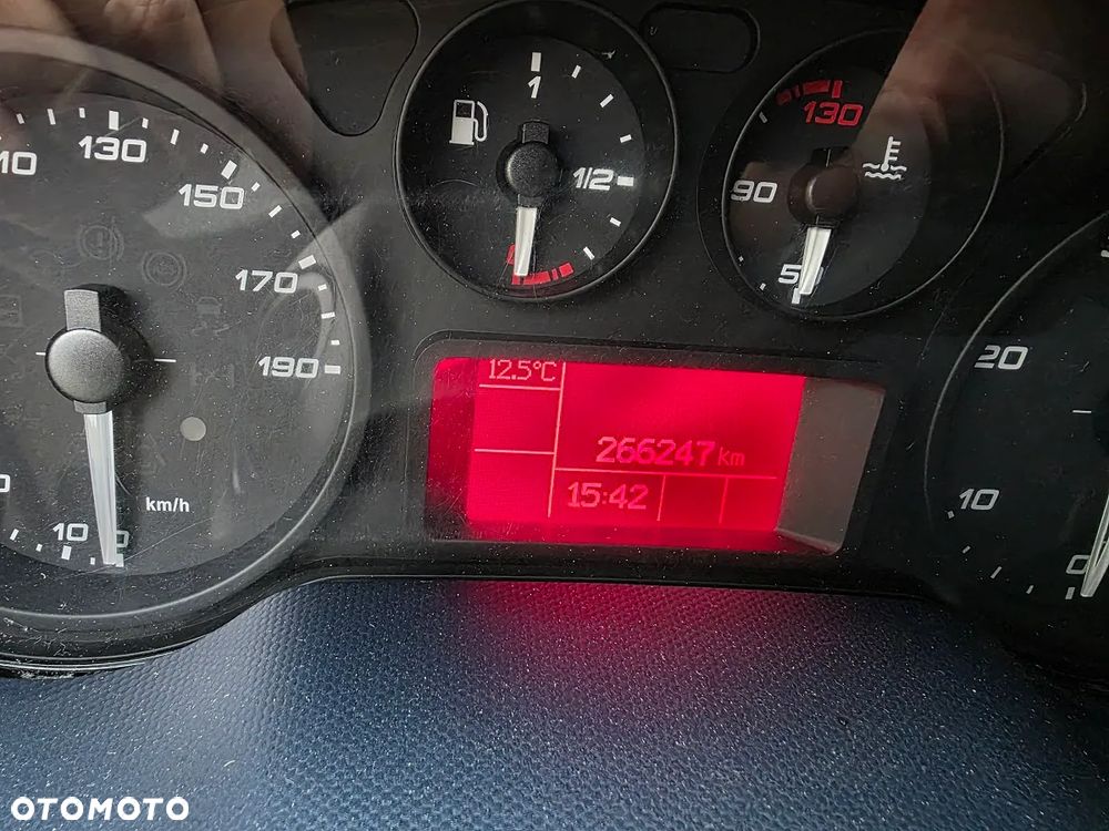 Iveco 70C18 Hi-Matic Pomoc drogowa Pneumatyka - 21