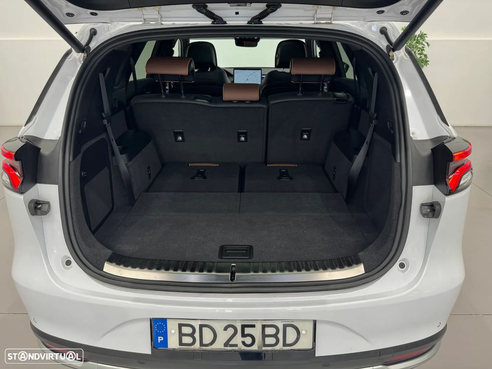 BYD Tang 86.4 kWh AWD Flagship - 33