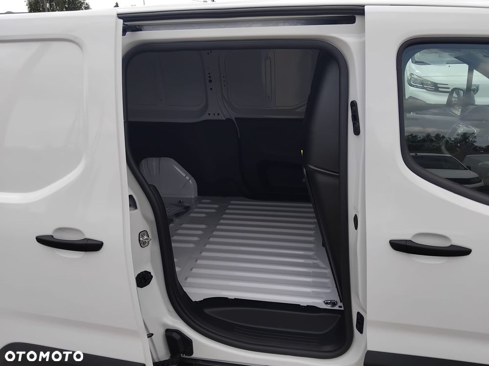 Opel Combo Cargo - 10