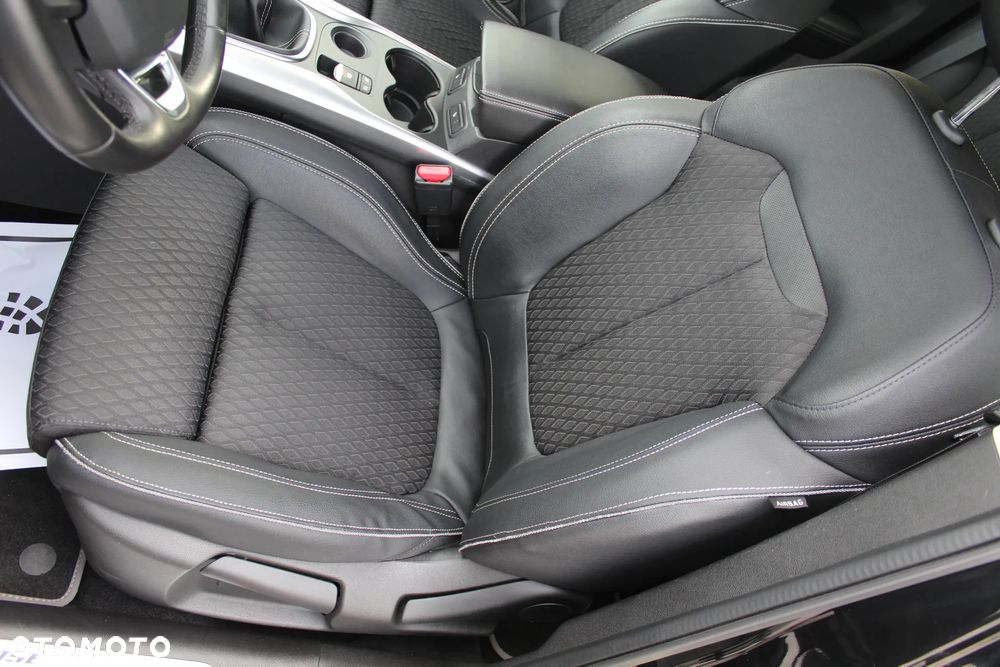 Renault Kadjar 1.3 TCe FAP Bose - 14