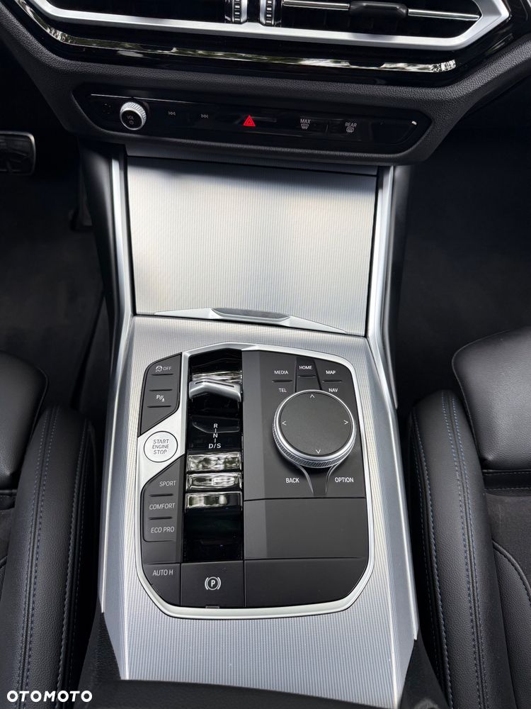 BMW Seria 3 320d xDrive M Sport sport - 28