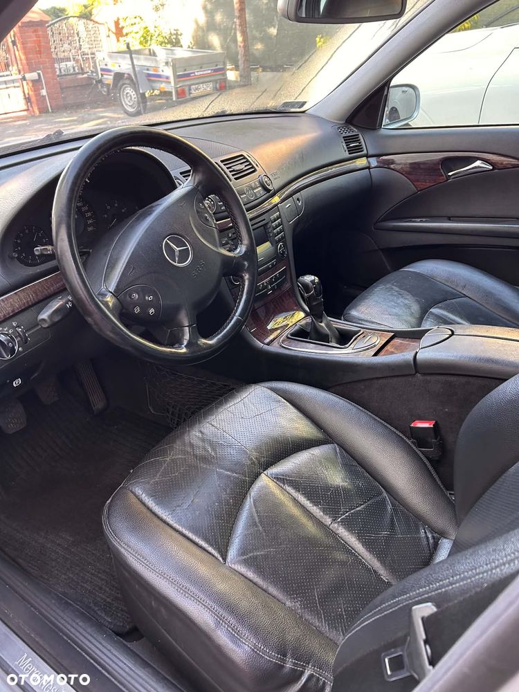 Mercedes-Benz Klasa E 200 CDI Elegance - 5