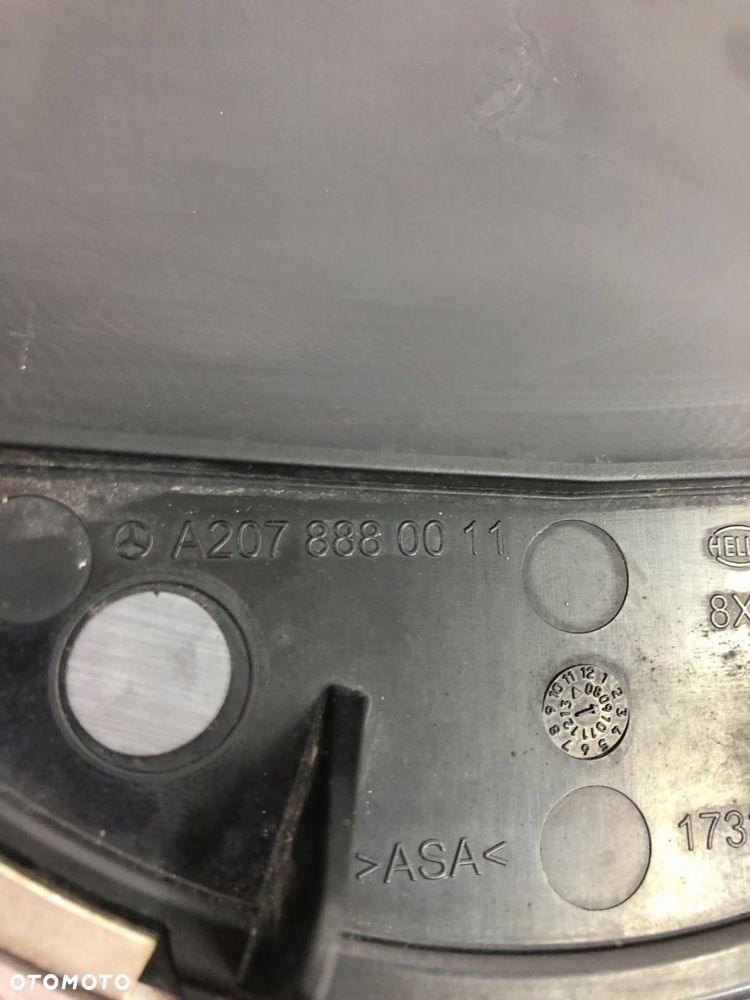 MERCEDES W207 ZNACZEK EMBLEMAT DISTRONIK RADAR A2078880011 - 5