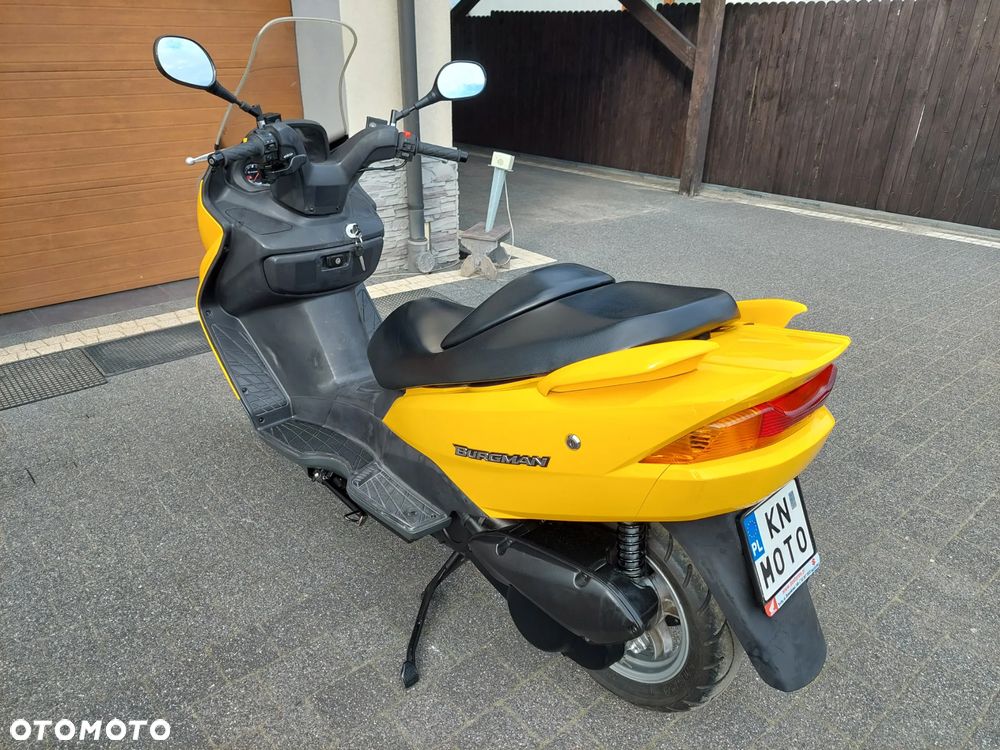 Suzuki Burgman - 7