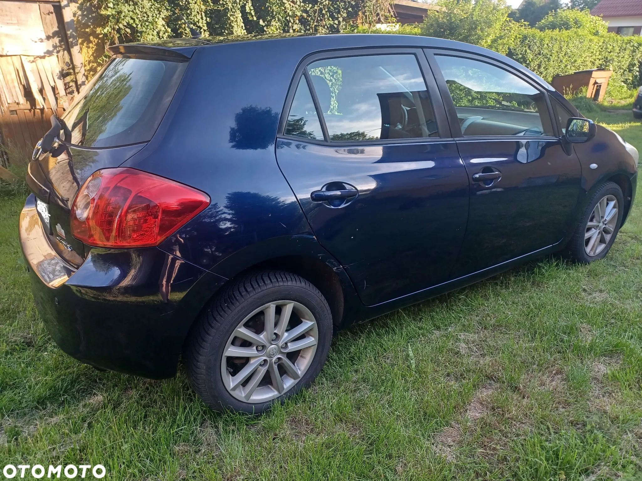 Toyota Auris 1.4 D-4D Premium - 4